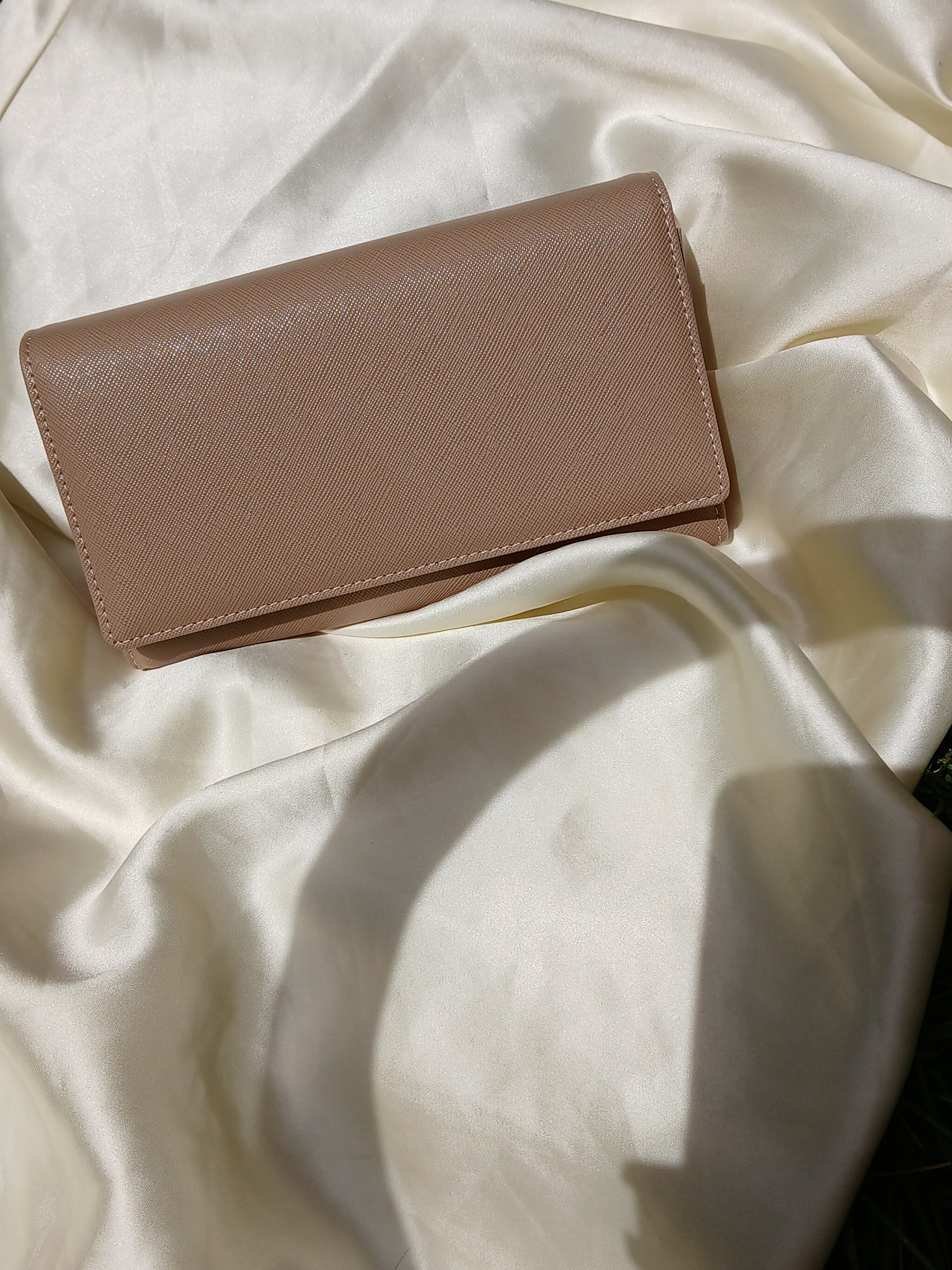The Pretty x Paid Wallet